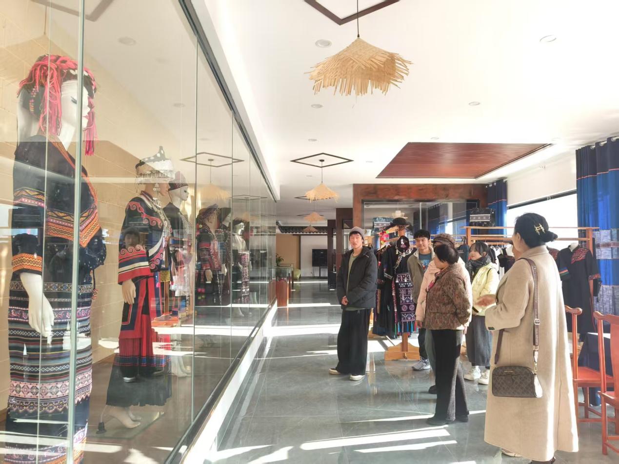 e4fd76b45e09ae464474d761efaa03f